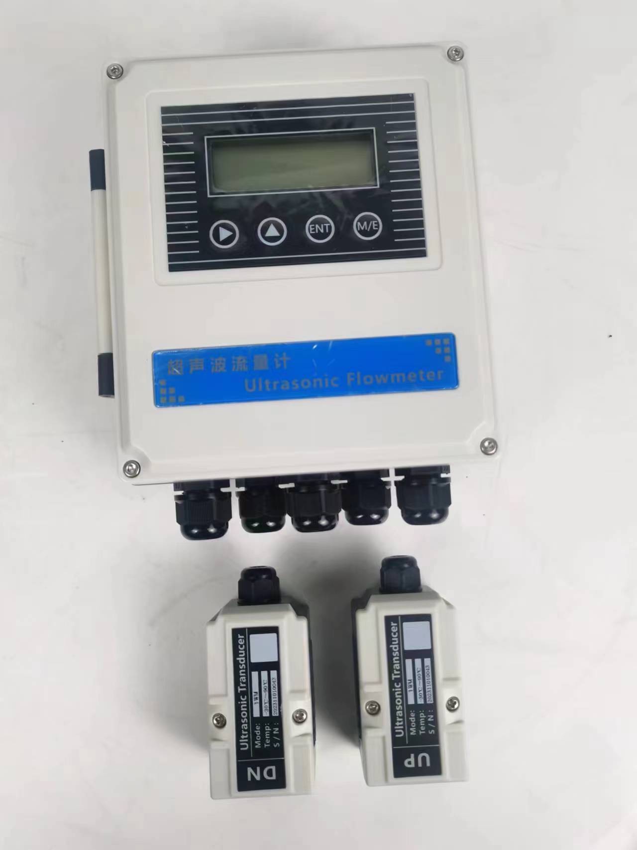 TUF-2000型超聲波流量計(jì)...